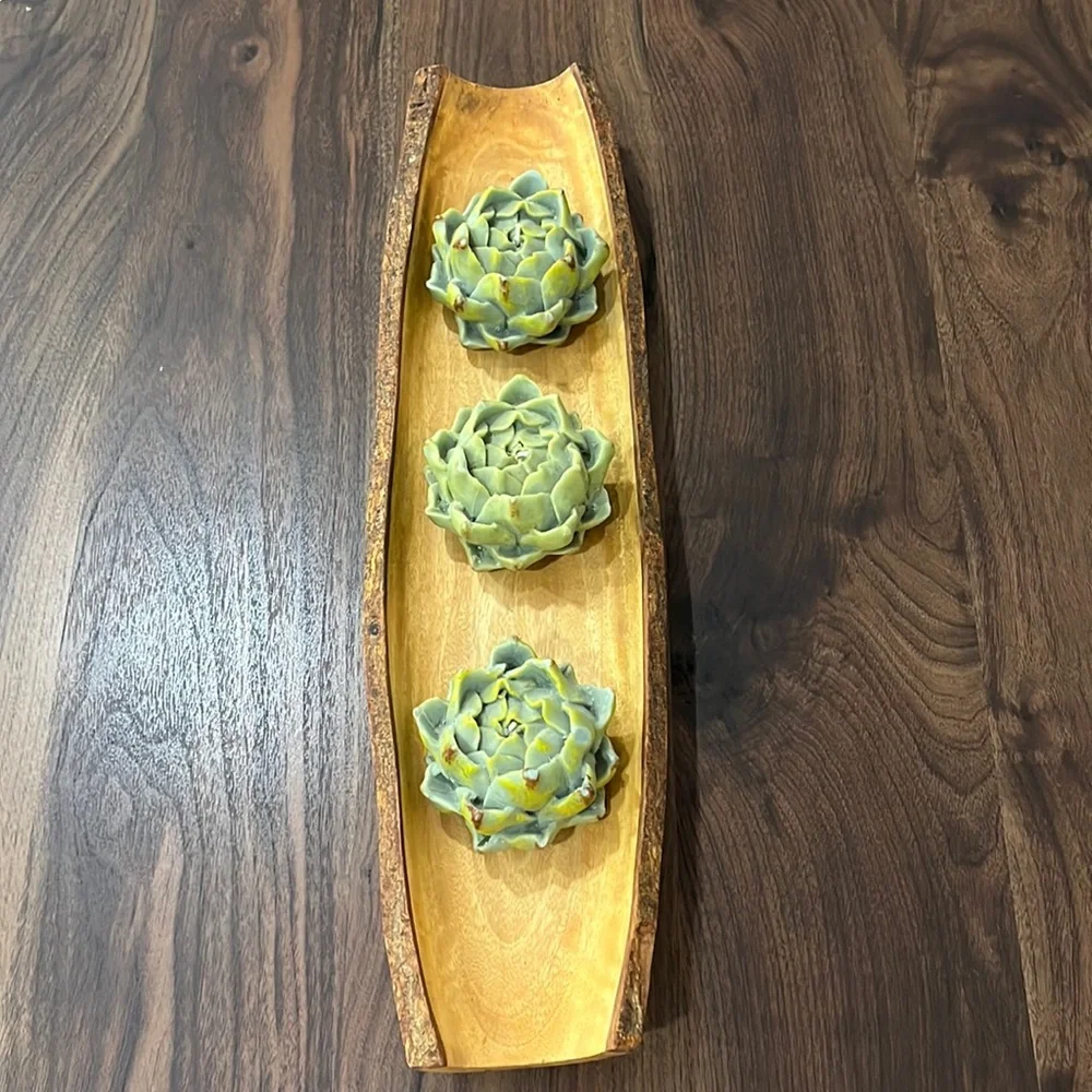 CRATE & BARREL MANGO WEDGE BOAT & 3 ARTICHOKE CANDLES IN GOOD CONDITION